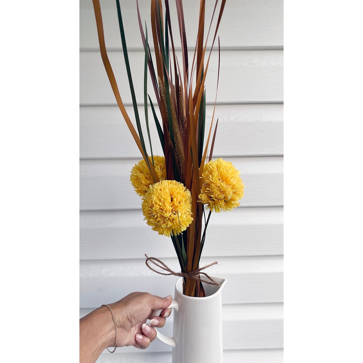 Small Billy Ball Bouquet