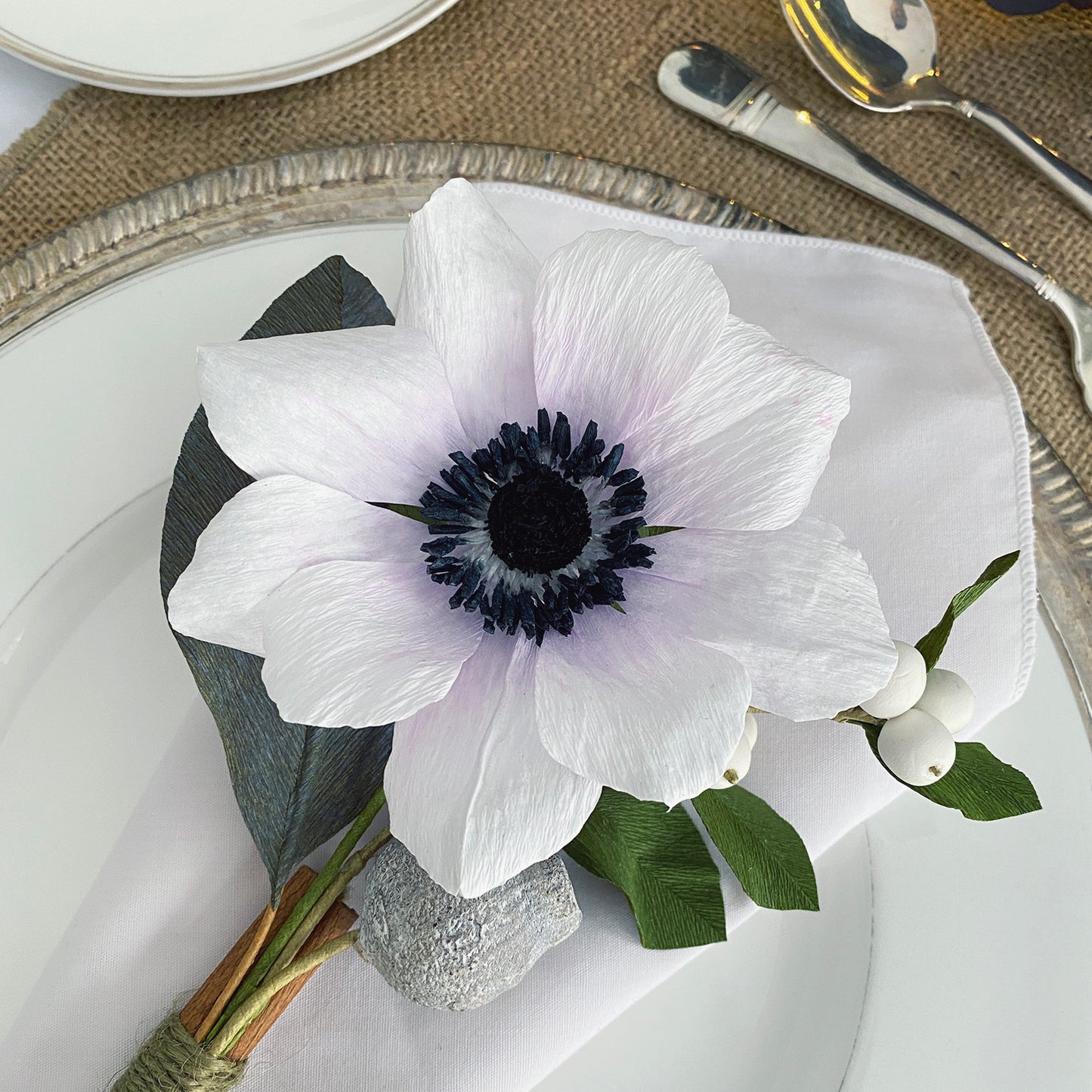 Anemone Holiday Posy Course